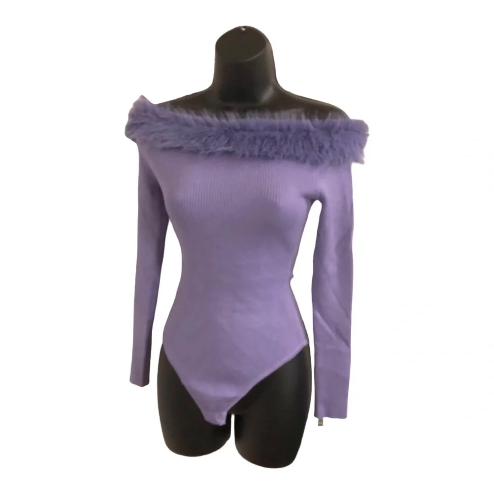 Purple faux‎ fur trim off the shoulder ribbed sweater knit bodysuit size large - Picture 5 of 17